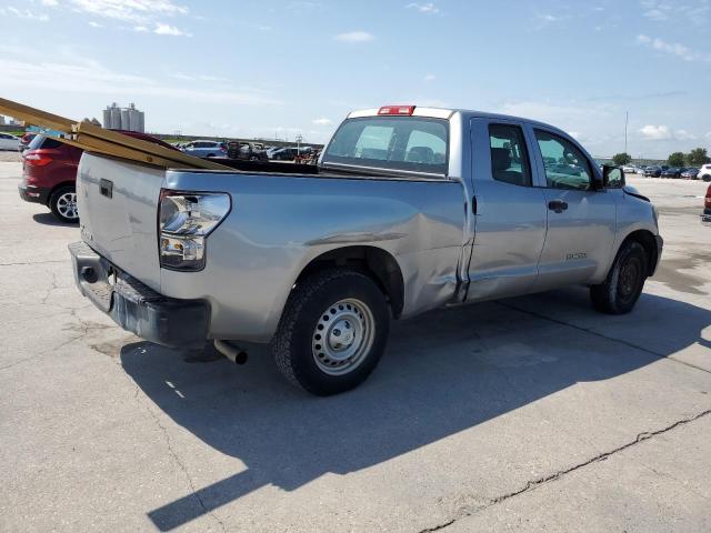 Photo 2 VIN: 5TFRM5F16BX031580 - TOYOTA TUNDRA DOU 