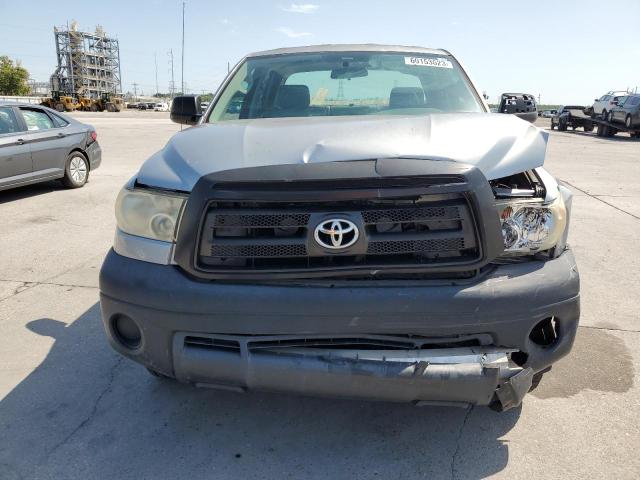 Photo 4 VIN: 5TFRM5F16BX031580 - TOYOTA TUNDRA DOU 