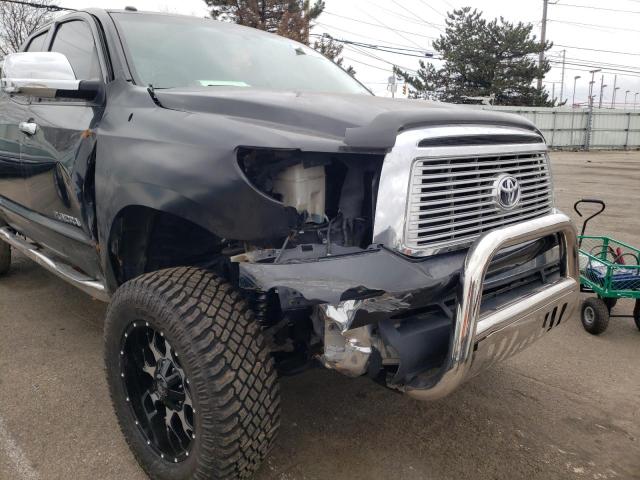 Photo 8 VIN: 5TFRM5F16CX046050 - TOYOTA TUNDRA DOU 