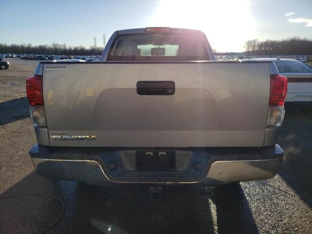 Photo 5 VIN: 5TFRM5F16DX061827 - TOYOTA TUNDRA 