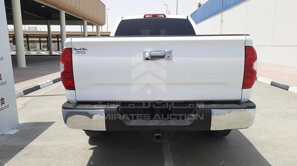 Photo 6 VIN: 5TFRM5F16JX129085 - TOYOTA TUNDRA 