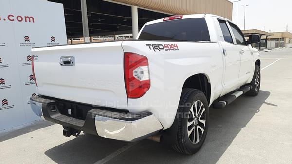 Photo 7 VIN: 5TFRM5F16JX129085 - TOYOTA TUNDRA 