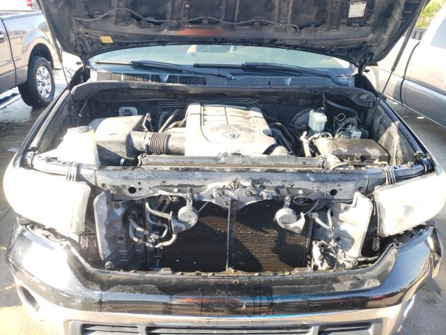 Photo 6 VIN: 5TFRM5F17AX015094 - TOYOTA TUNDRA DOU 