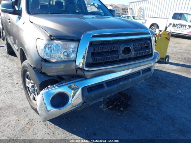 Photo 5 VIN: 5TFRM5F17AX017346 - TOYOTA TUNDRA 