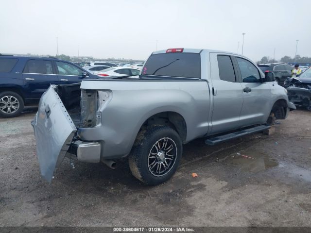 Photo 3 VIN: 5TFRM5F17BX024931 - TOYOTA TUNDRA 