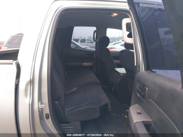 Photo 7 VIN: 5TFRM5F17BX024931 - TOYOTA TUNDRA 