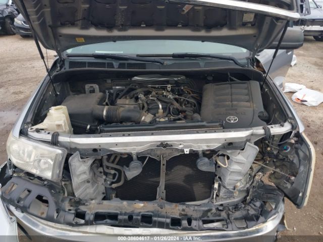 Photo 9 VIN: 5TFRM5F17BX024931 - TOYOTA TUNDRA 