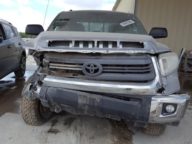 Photo 8 VIN: 5TFRM5F17EX077018 - TOYOTA TUNDRA DOU 