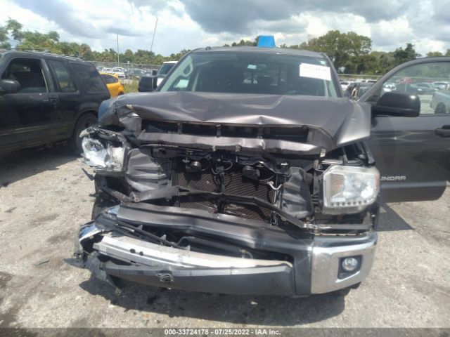 Photo 5 VIN: 5TFRM5F17GX097904 - TOYOTA TUNDRA 2WD TRUCK 