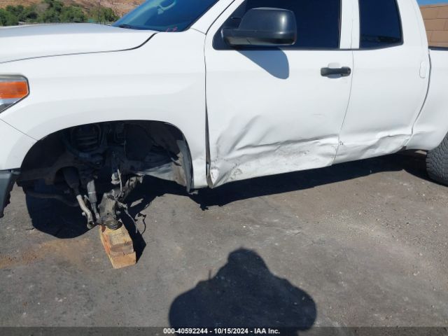 Photo 5 VIN: 5TFRM5F17HX122155 - TOYOTA TUNDRA 