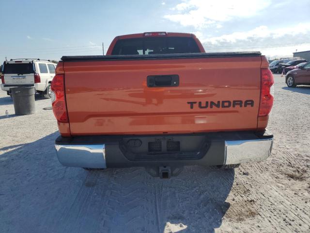 Photo 5 VIN: 5TFRM5F17JX126471 - TOYOTA TUNDRA 