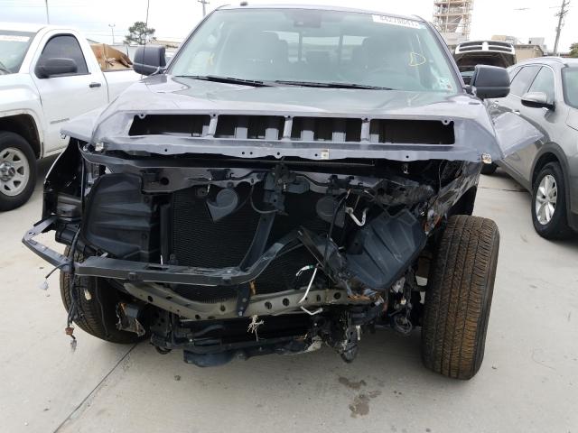 Photo 8 VIN: 5TFRM5F17JX134134 - TOYOTA TUNDRA DOU 