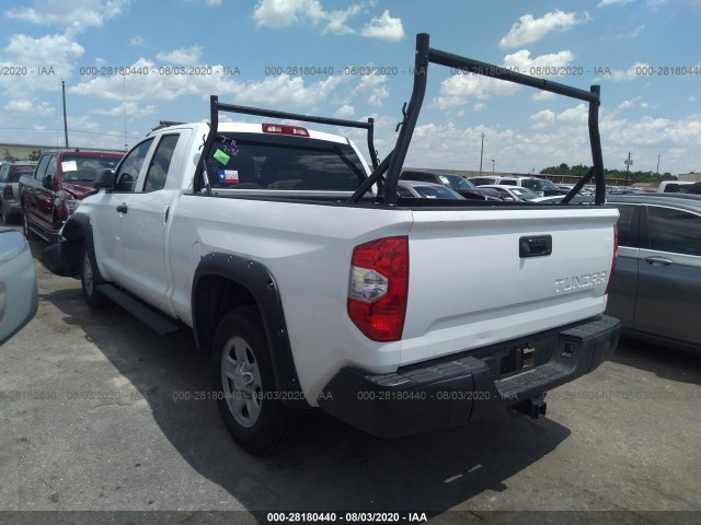 Photo 2 VIN: 5TFRM5F17KX141814 - TOYOTA TUNDRA 2WD 