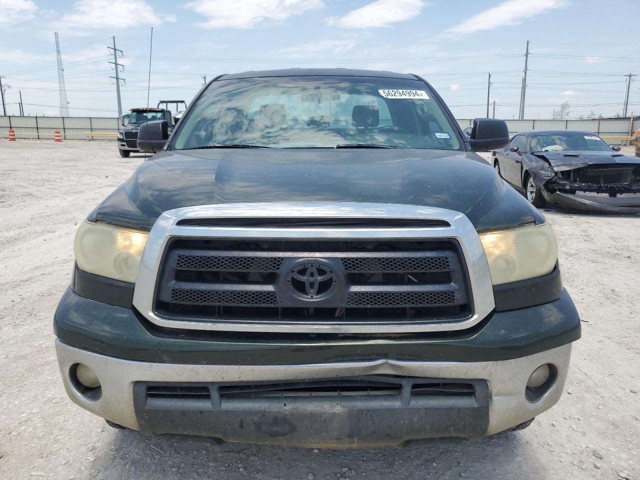 Photo 4 VIN: 5TFRM5F18AX002029 - TOYOTA TUNDRA 