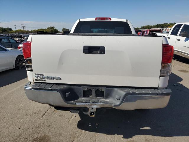 Photo 5 VIN: 5TFRM5F18AX008168 - TOYOTA TUNDRA DOU 