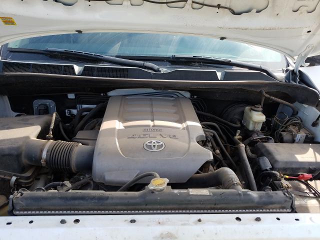 Photo 6 VIN: 5TFRM5F18AX017498 - TOYOTA TUNDRA DOU 