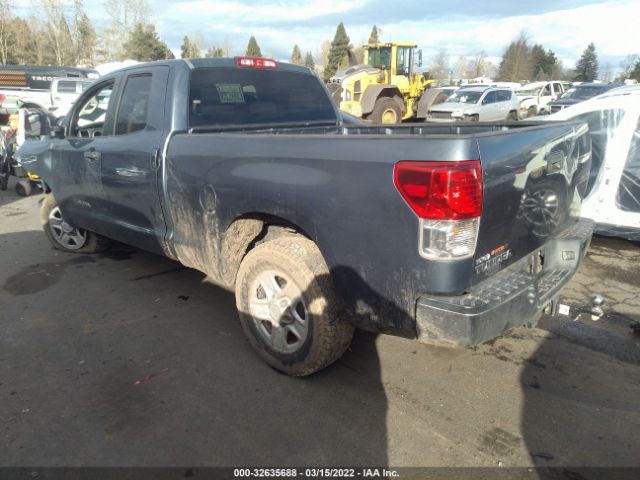 Photo 2 VIN: 5TFRM5F18AX020238 - TOYOTA TUNDRA 2WD TRUCK 