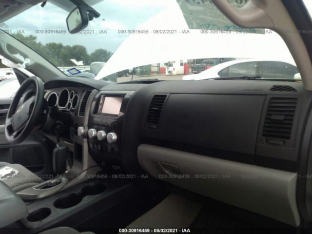 Photo 4 VIN: 5TFRM5F18BX026221 - TOYOTA TUNDRA 2WD TRUCK 