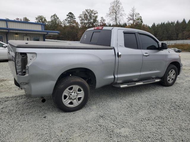 Photo 2 VIN: 5TFRM5F18BX035694 - TOYOTA TUNDRA DOU 