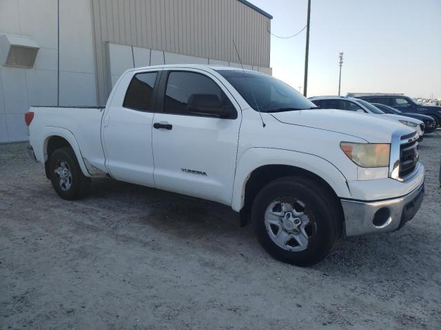 Photo 3 VIN: 5TFRM5F18CX039083 - TOYOTA TUNDRA DOU 