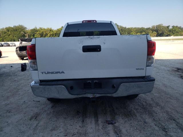 Photo 5 VIN: 5TFRM5F18CX039083 - TOYOTA TUNDRA DOU 