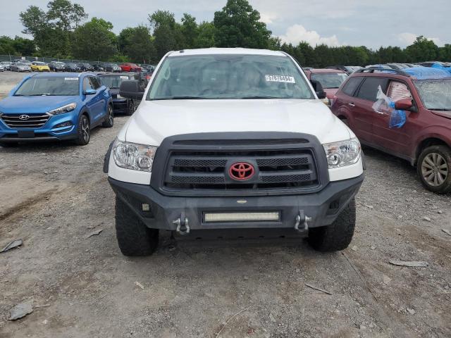 Photo 4 VIN: 5TFRM5F18DX058279 - TOYOTA TUNDRA DOU 