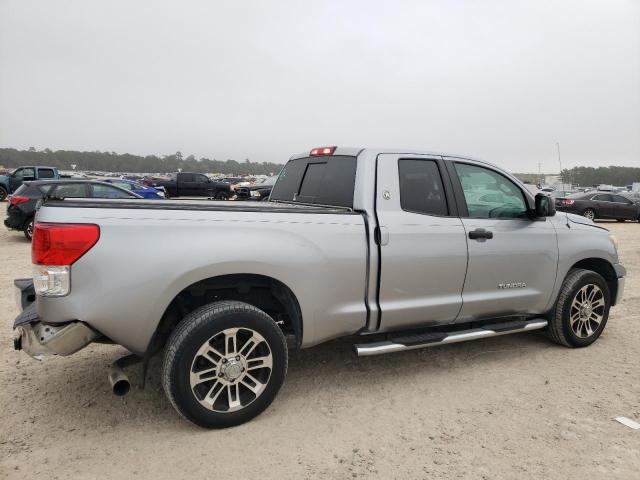 Photo 2 VIN: 5TFRM5F18DX058587 - TOYOTA TUNDRA DOU 