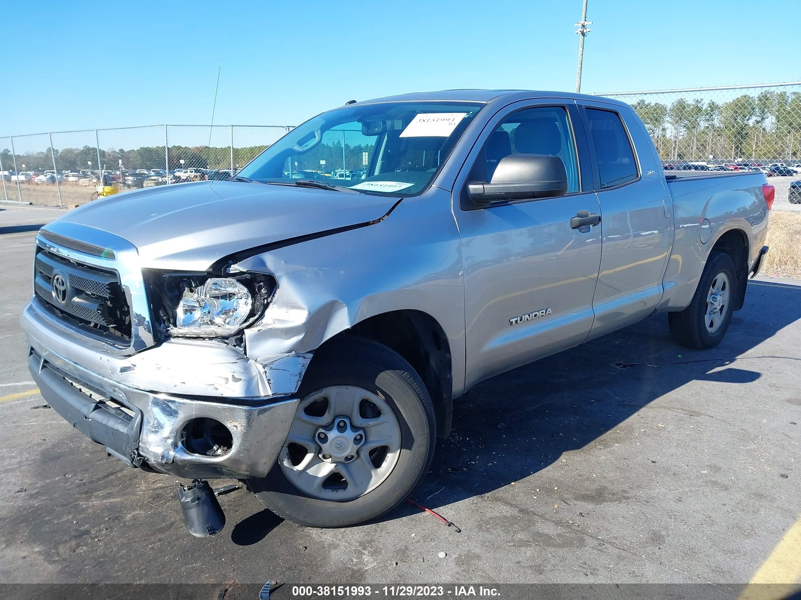 Photo 1 VIN: 5TFRM5F18DX064566 - TOYOTA TUNDRA 