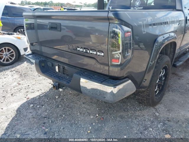 Photo 5 VIN: 5TFRM5F18GX095658 - TOYOTA TUNDRA 