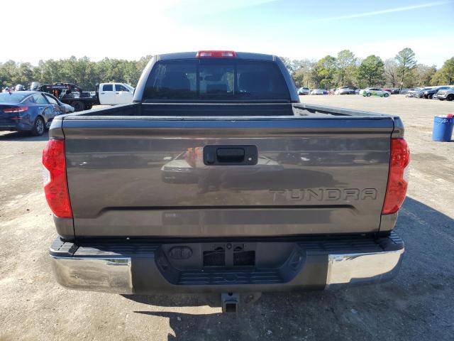 Photo 5 VIN: 5TFRM5F18JX132330 - TOYOTA TUNDRA 