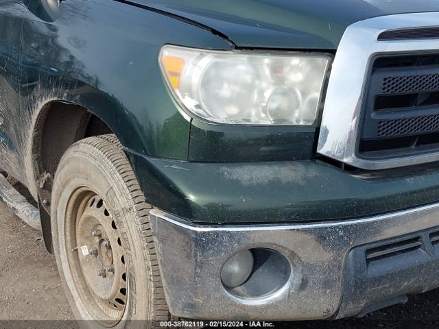 Photo 5 VIN: 5TFRM5F19BX025160 - TOYOTA TUNDRA 