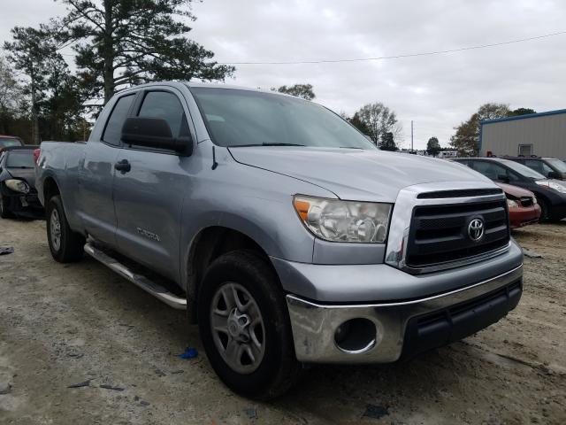 Photo 0 VIN: 5TFRM5F19BX025711 - TOYOTA TUNDRA DOU 