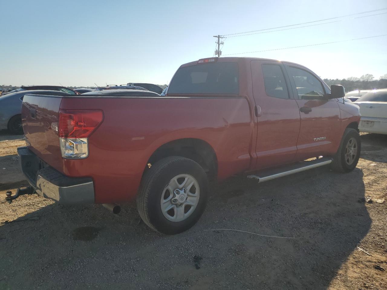 Photo 2 VIN: 5TFRM5F19BX025966 - TOYOTA TUNDRA 