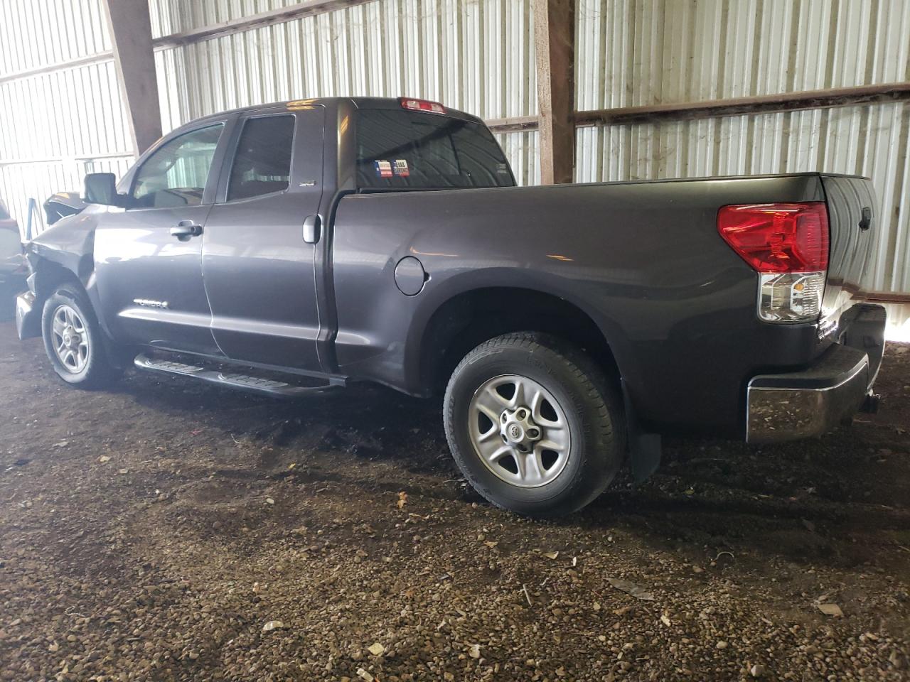 Photo 1 VIN: 5TFRM5F19BX030858 - TOYOTA TUNDRA 