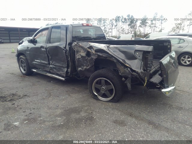 Photo 2 VIN: 5TFRM5F19BX034201 - TOYOTA TUNDRA 2WD TRUCK 