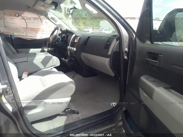 Photo 4 VIN: 5TFRM5F19BX034201 - TOYOTA TUNDRA 2WD TRUCK 