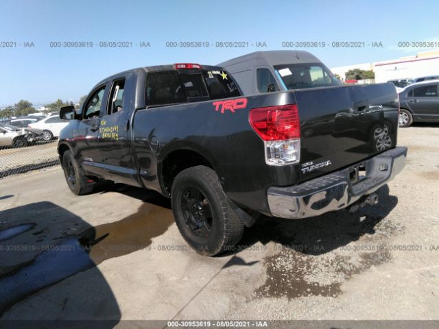 Photo 2 VIN: 5TFRM5F19BX035865 - TOYOTA TUNDRA 2WD TRUCK 