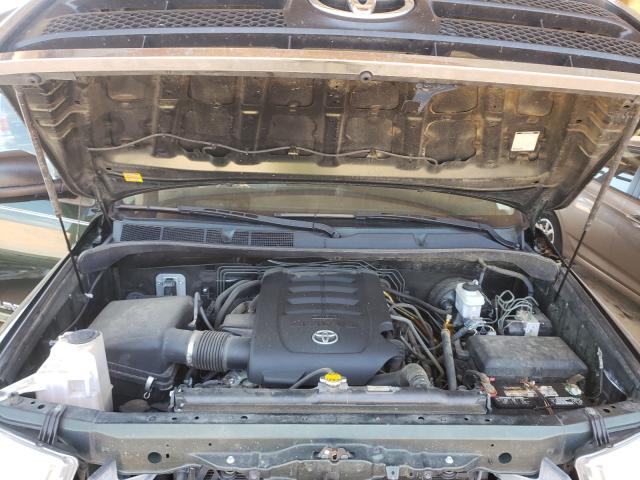 Photo 6 VIN: 5TFRM5F19CX038296 - TOYOTA TUNDRA DOU 