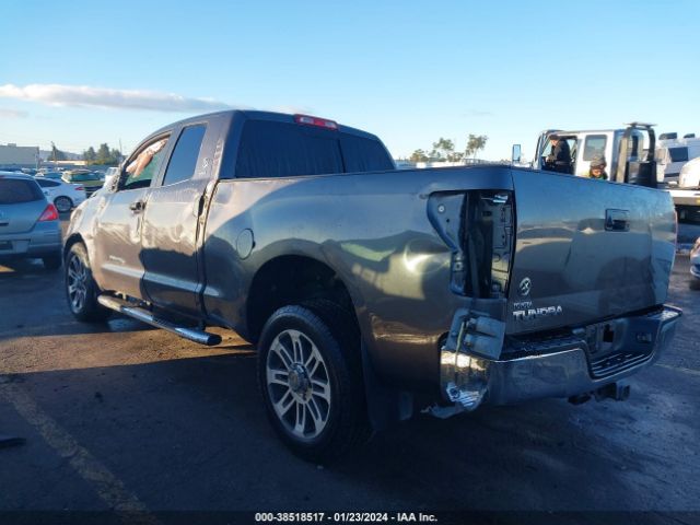 Photo 2 VIN: 5TFRM5F19CX046625 - TOYOTA TUNDRA 