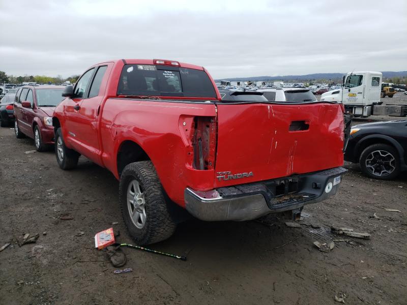 Photo 2 VIN: 5TFRM5F19CX049816 - TOYOTA TUNDRA DOU 