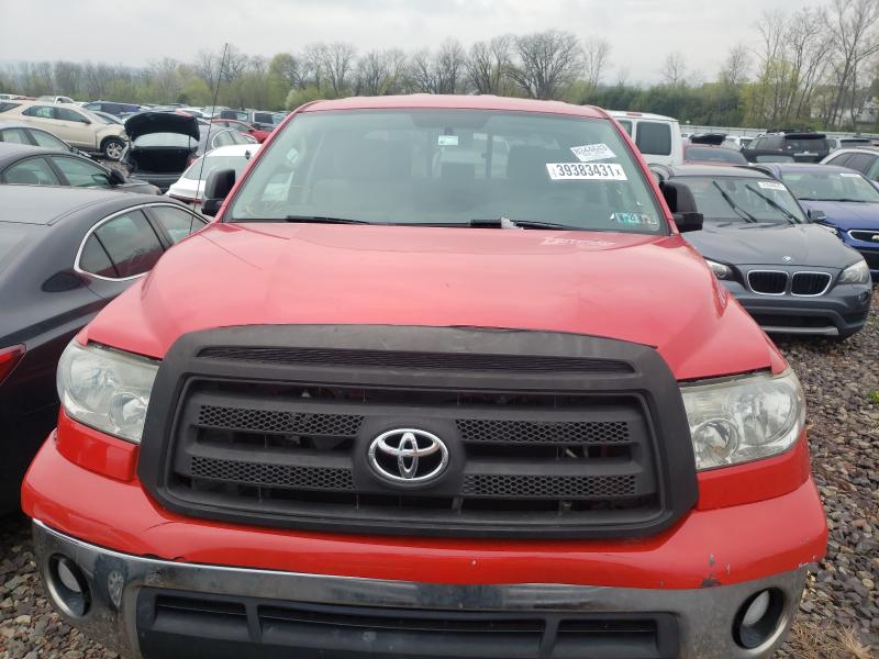 Photo 6 VIN: 5TFRM5F19CX049816 - TOYOTA TUNDRA DOU 