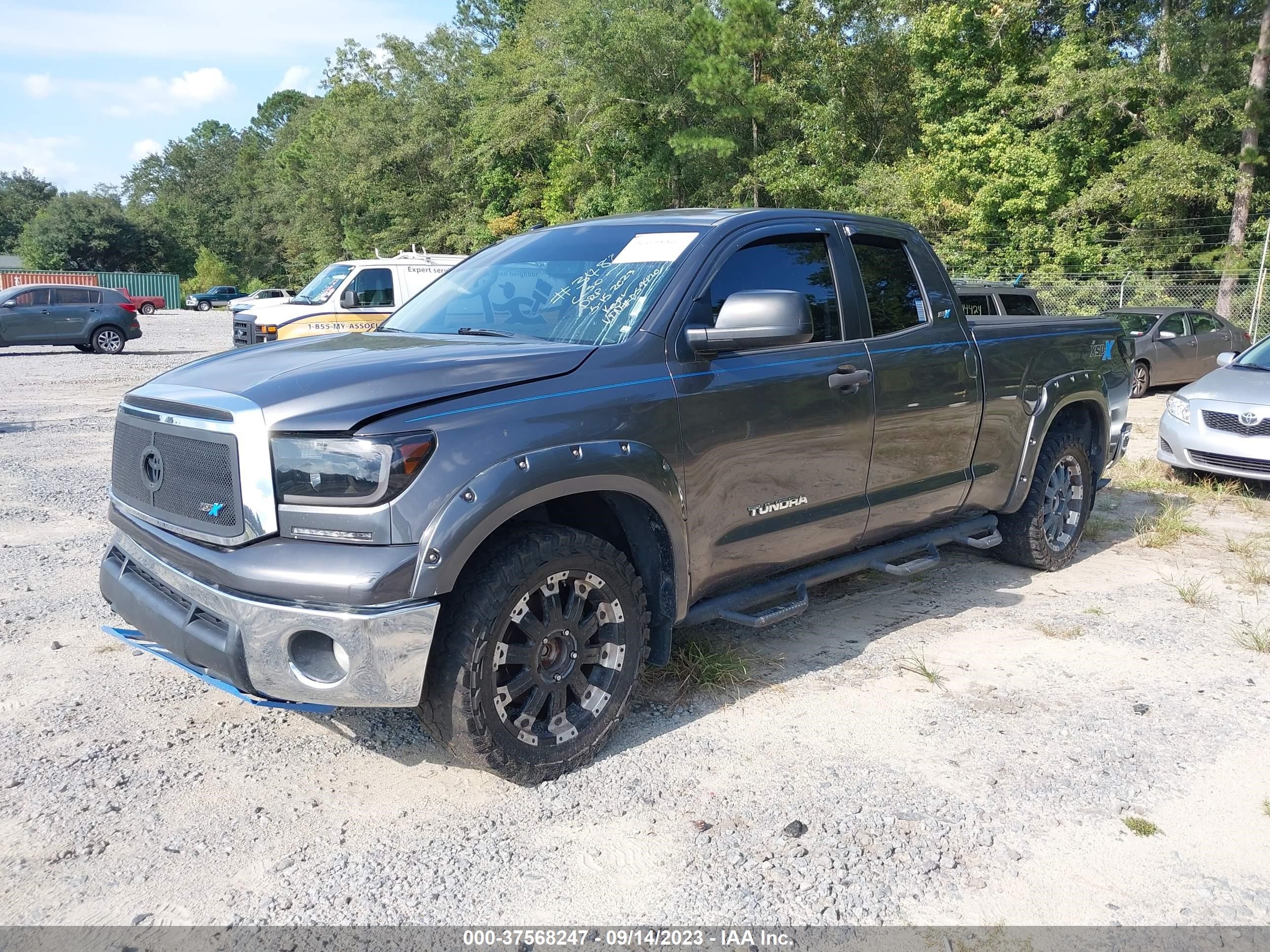 Photo 1 VIN: 5TFRM5F19DX059490 - TOYOTA TUNDRA 