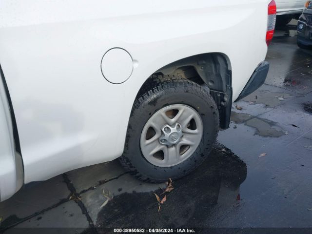 Photo 5 VIN: 5TFRM5F19EX082432 - TOYOTA TUNDRA 