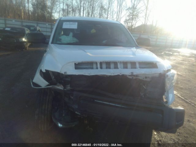 Photo 5 VIN: 5TFRM5F19FX088670 - TOYOTA TUNDRA 2WD TRUCK 