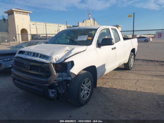 Photo 1 VIN: 5TFRM5F19GX102049 - TOYOTA TUNDRA 