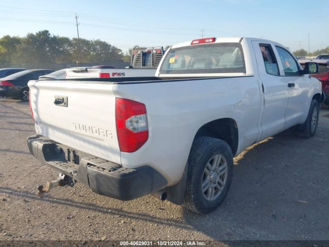 Photo 3 VIN: 5TFRM5F19GX102049 - TOYOTA TUNDRA 