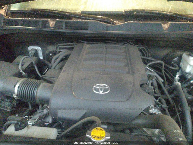 Photo 9 VIN: 5TFRM5F19GX107526 - TOYOTA TUNDRA 2WD TRUCK 