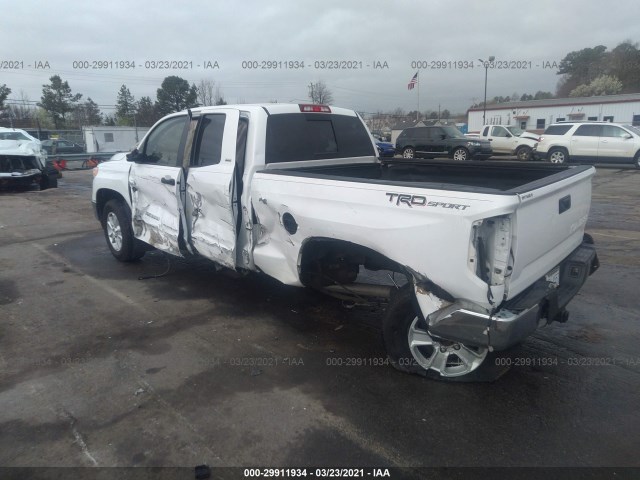 Photo 2 VIN: 5TFRM5F19HX118236 - TOYOTA TUNDRA 2WD 