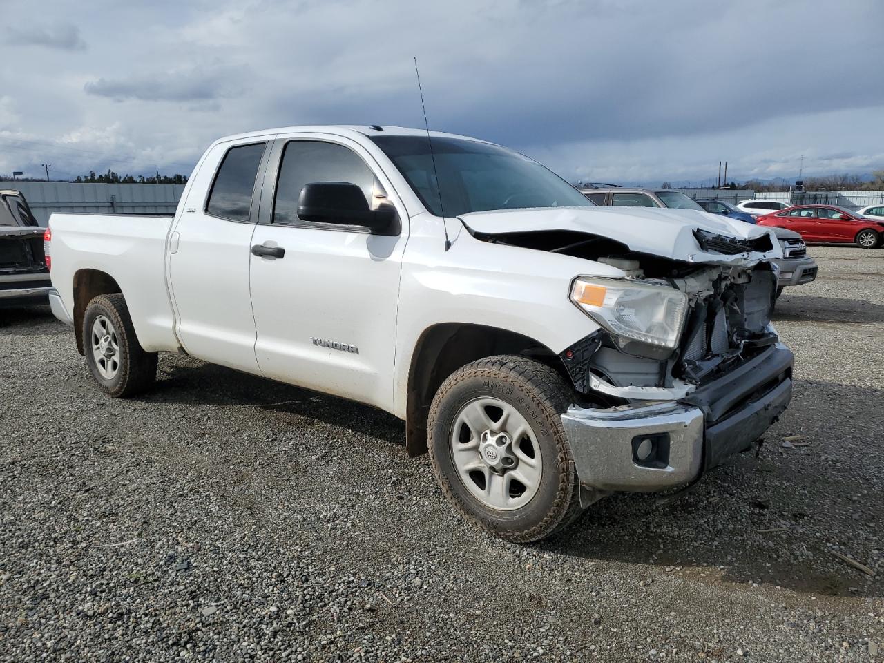 Photo 3 VIN: 5TFRM5F19HX119919 - TOYOTA TUNDRA 