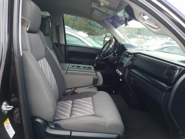 Photo 4 VIN: 5TFRM5F19JX129212 - TOYOTA TUNDRA DOU 